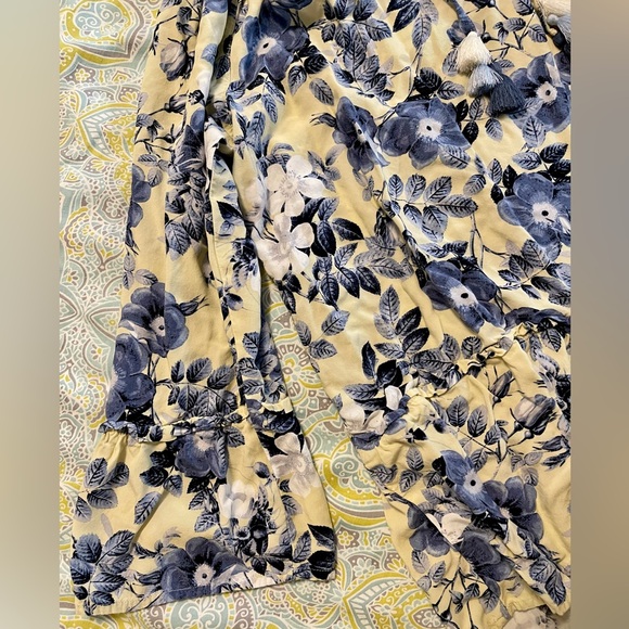 J Jill Medium Floral Blouse - Picture 6 of 8